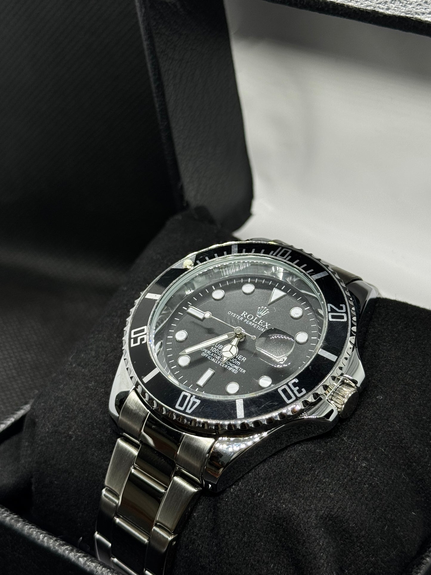 ROLEX Submariner TWO Tone Black dial Stainless Steel Master lock date and time rotating dial