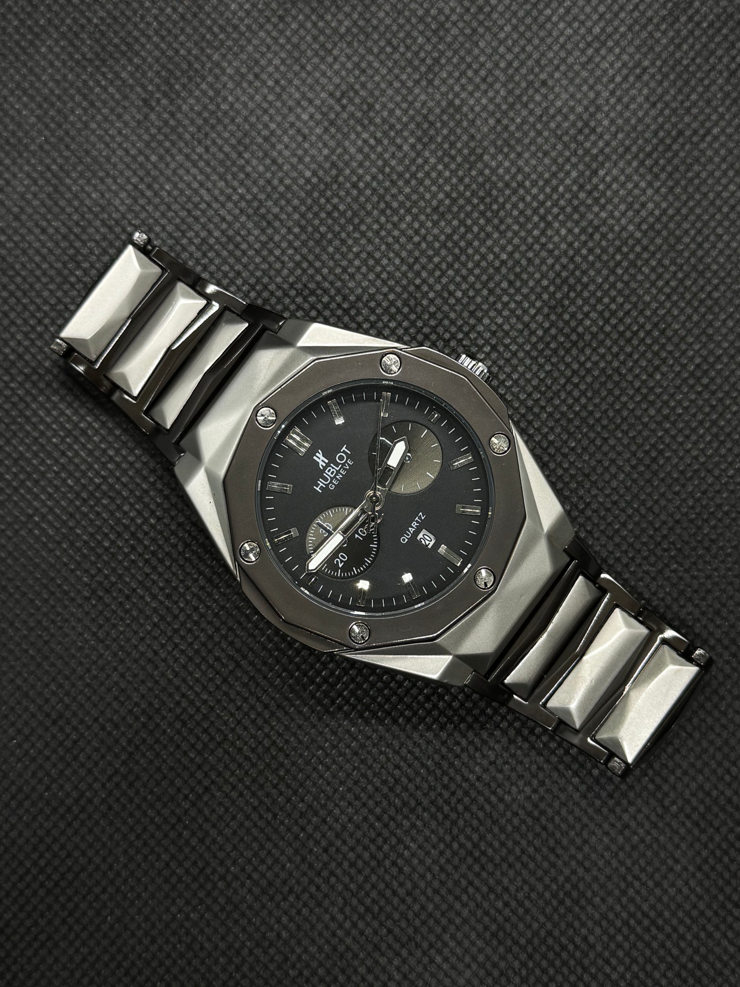 Hublot geneve two tone diamont cut Stainless steel date working master lock