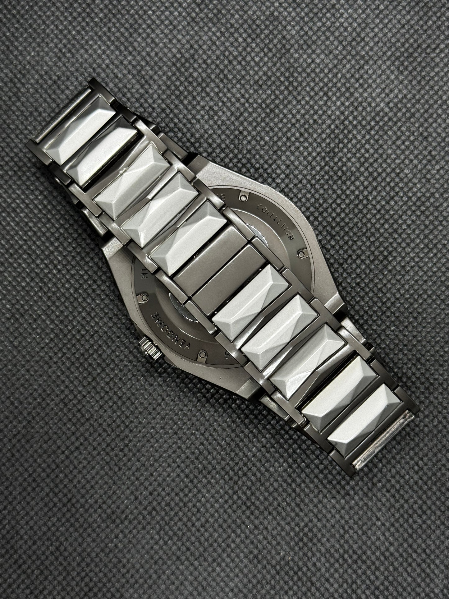 Hublot geneve two tone diamont cut stainless steel date working master lock