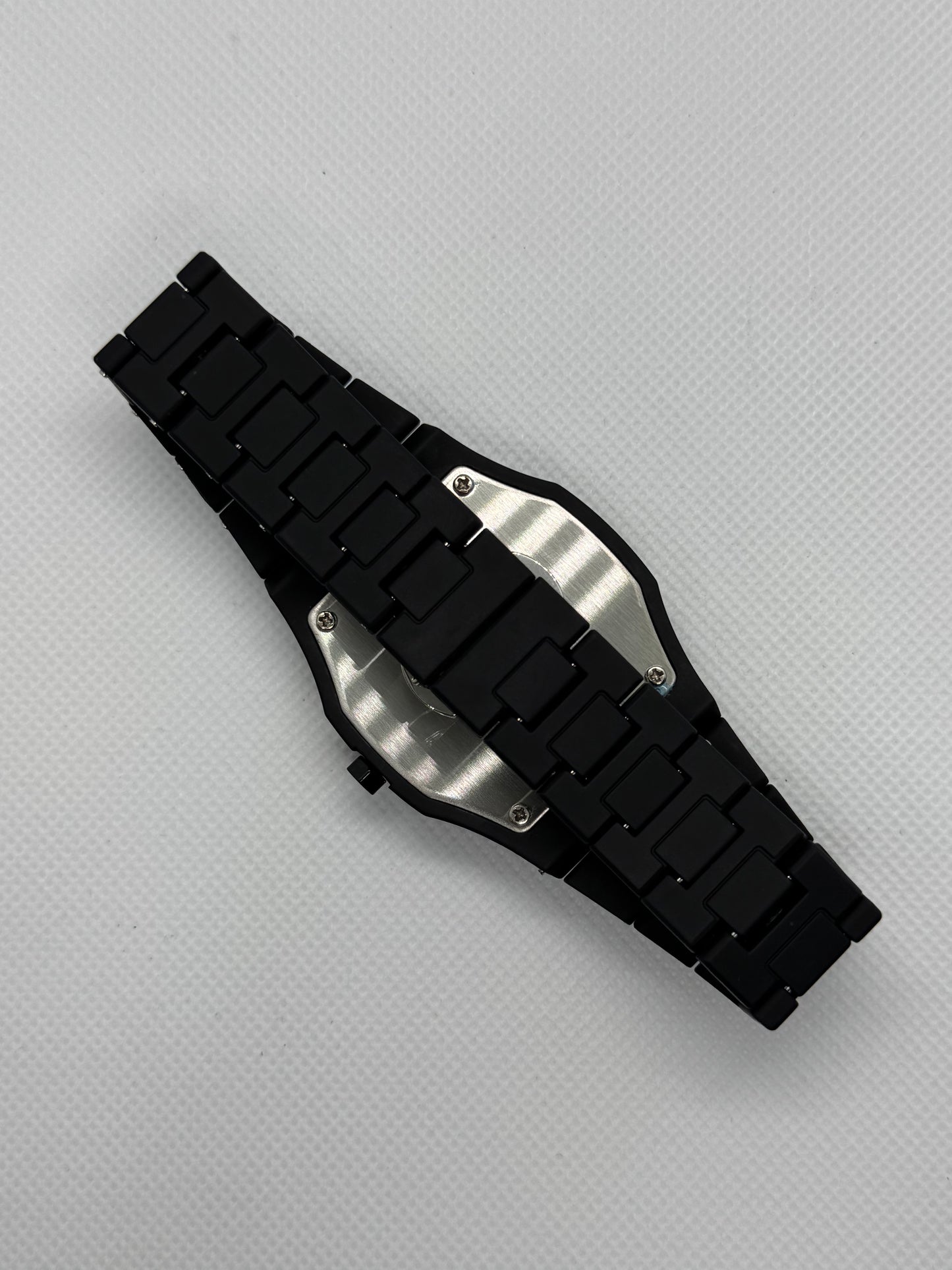 Black Aura Arabic dial Fiber material mate with Master lock date and time working