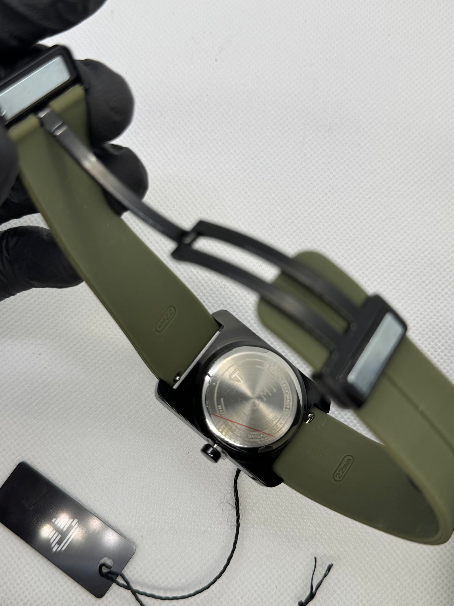 TOMI T_022 Magnet Lock Silicone Straps Tomi Tank Watch