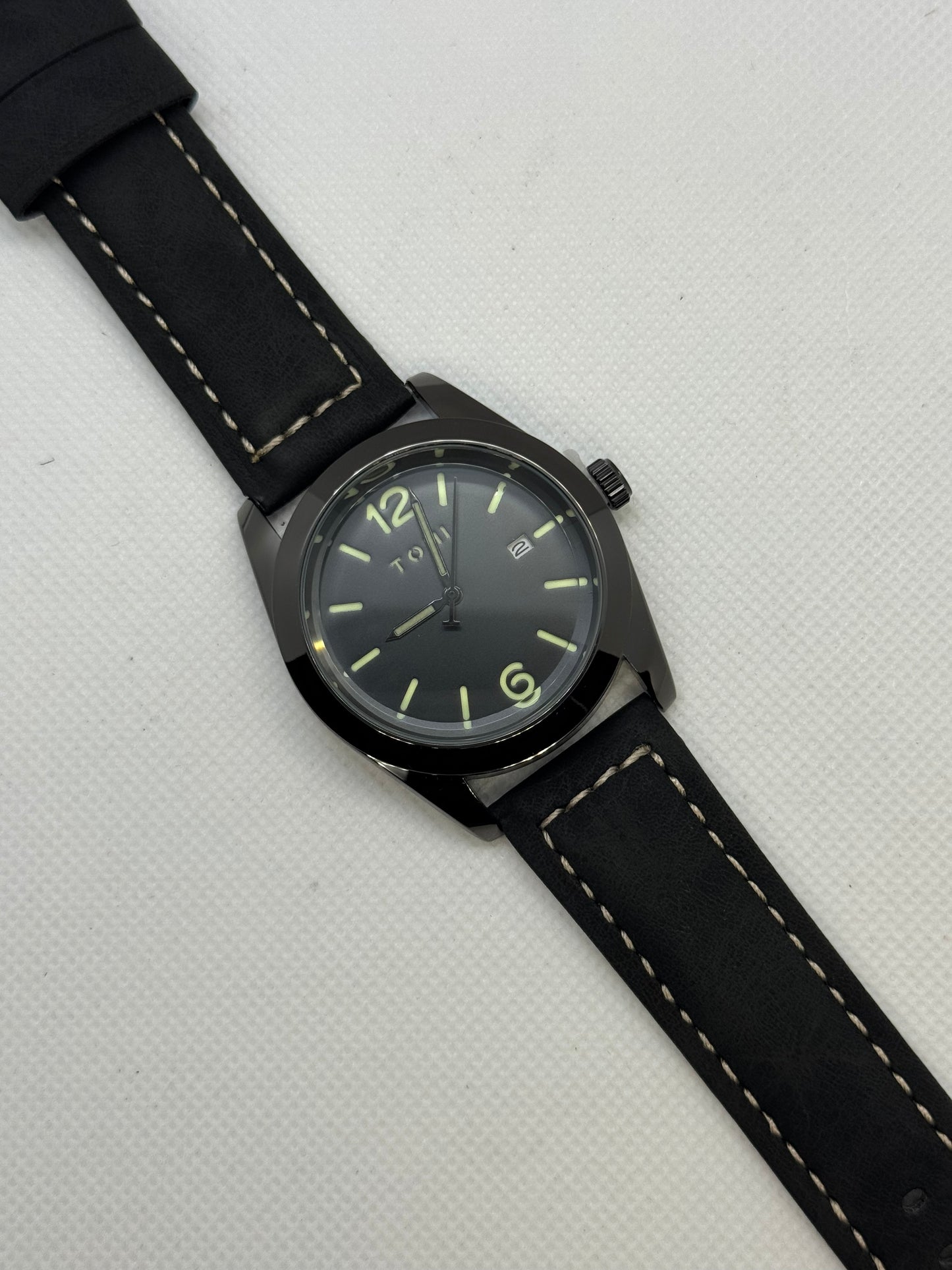 TOMI T-095 Luxuery Watch Luminous Dial Quartz Date Leather Straps