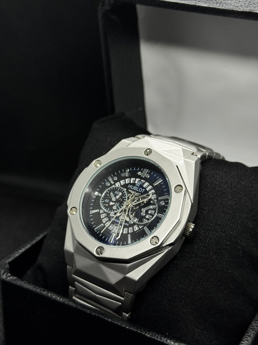 Hublot Geneve Master Lock Diamond Cut Stainless steel date and time